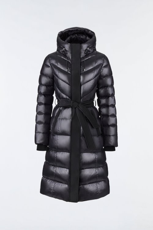 CORALIA Black Mackage