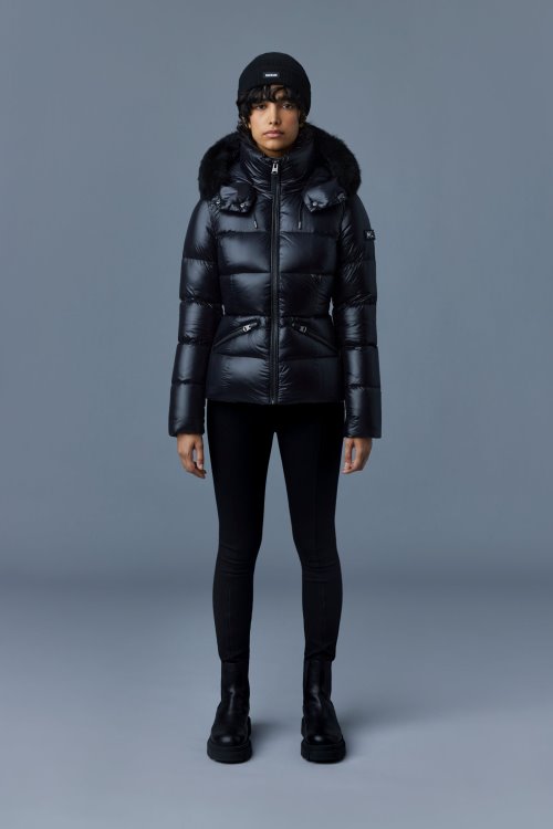 MADALYN-SH Black Mackage