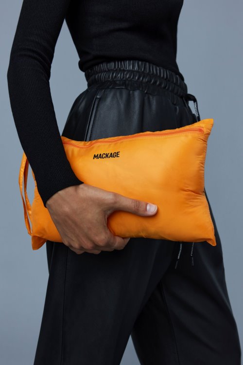 ANI-C2 Sunset Mackage