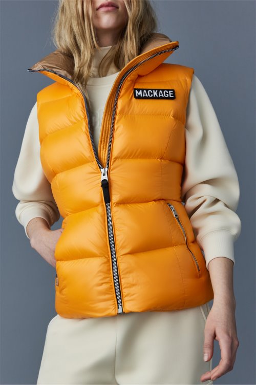 CHAYA Black Mackage
