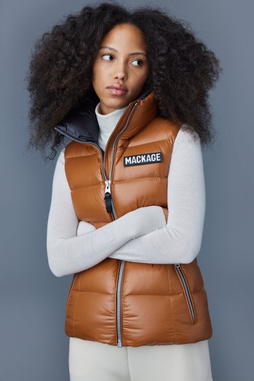 CHAYA Black Mackage