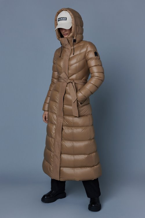 CALINA-R Black Mackage