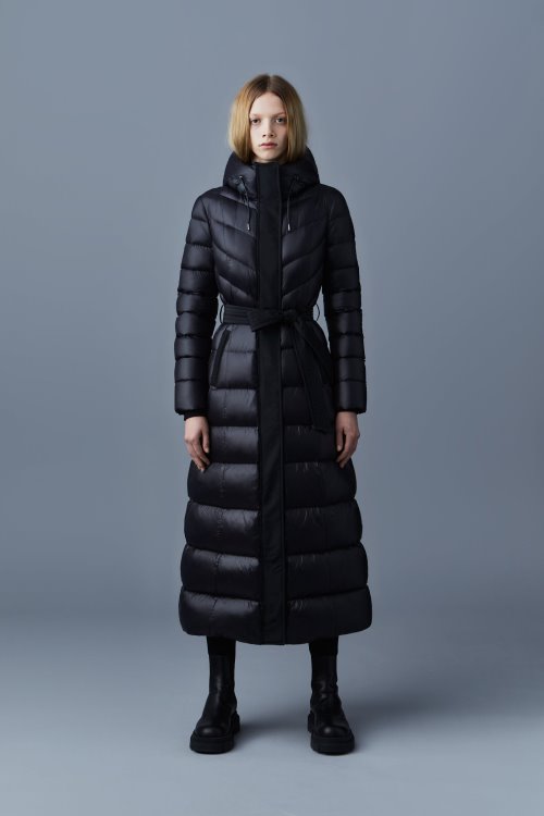 CALINA-R Black Mackage