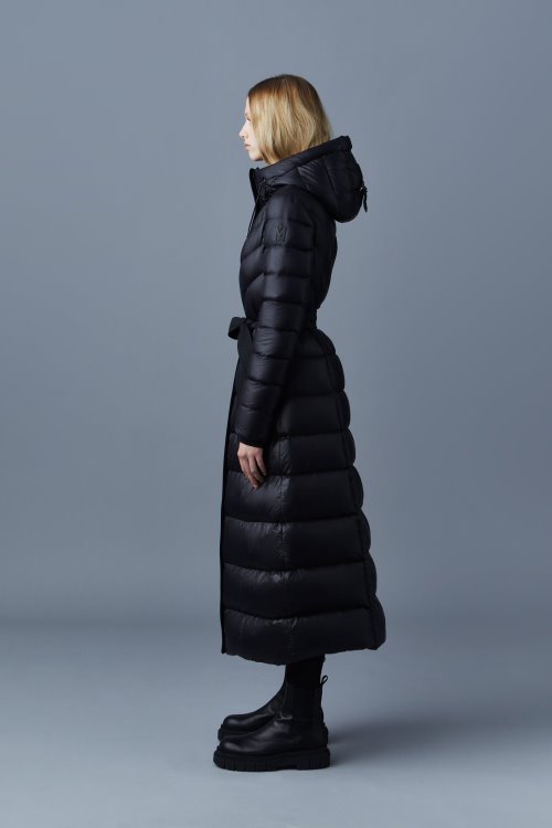 CALINA-R Black Mackage