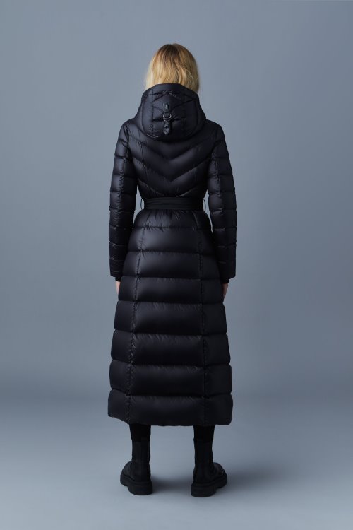 CALINA-R Black Mackage