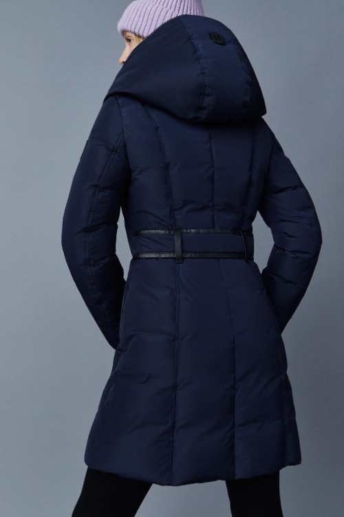 Black KAY-NFR Mackage