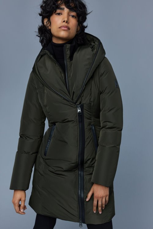 Black KAY-NFR Mackage