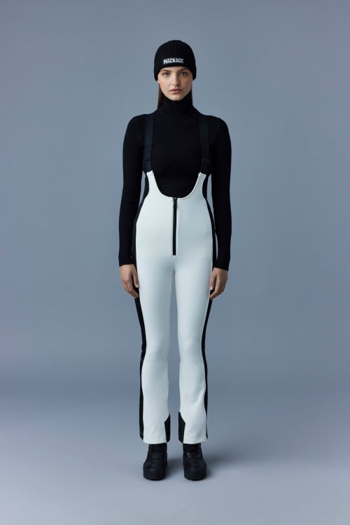 GIA Black Mackage