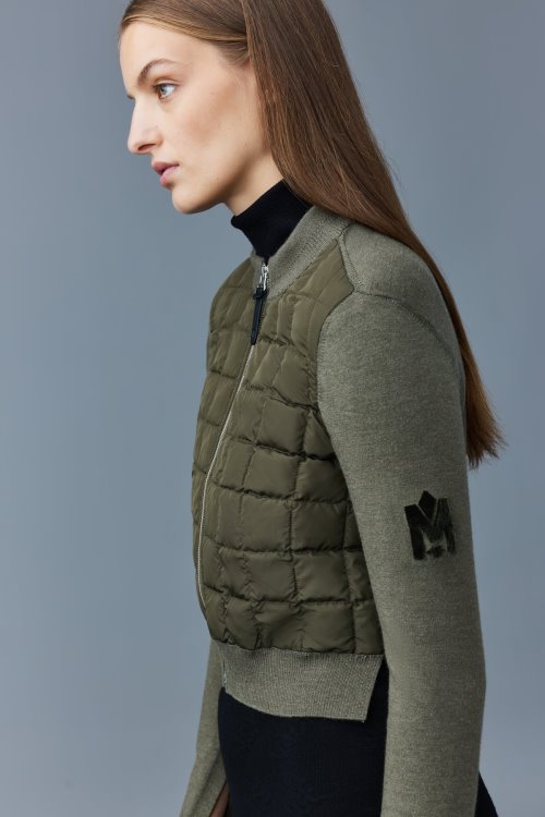 PEACHE Black Mackage