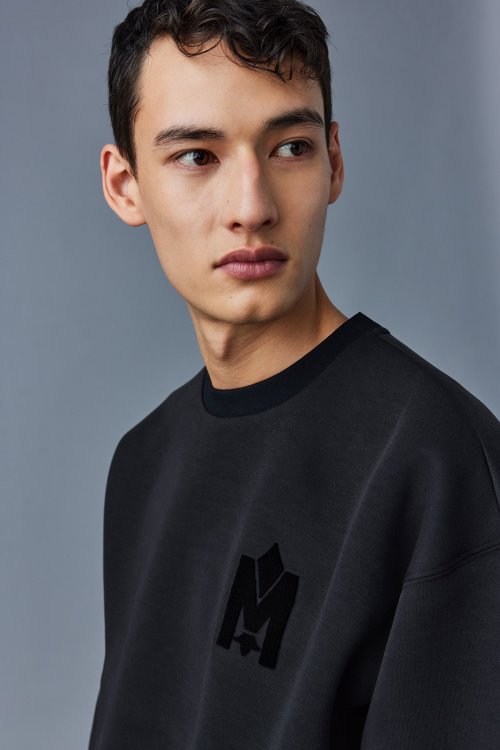 MAX-VT Mackage Black