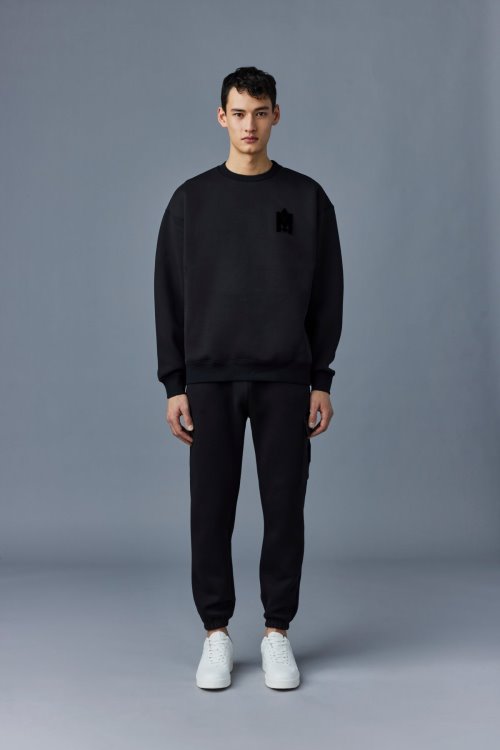 MAX-VT Mackage Black