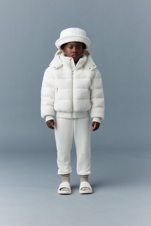 Cream ARI Mackage