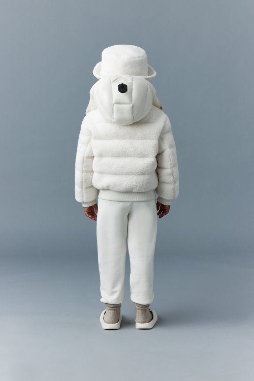 Cream ARI Mackage