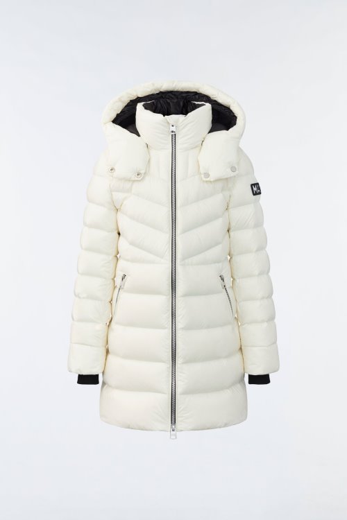 LARENA-Z Black Mackage