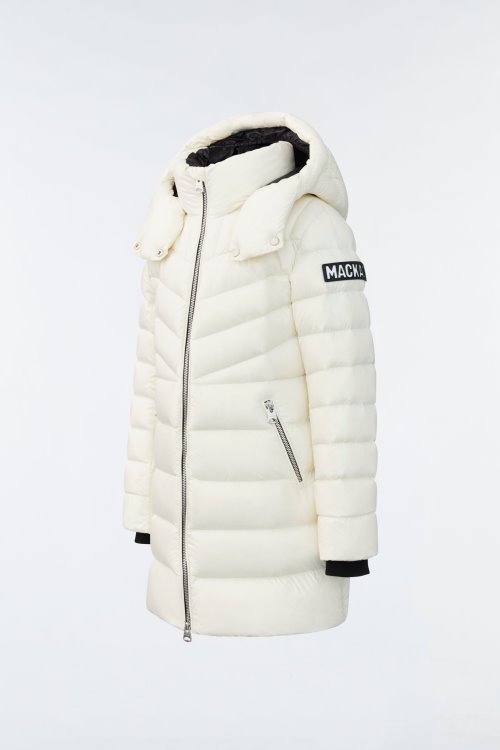 LARENA-Z Black Mackage
