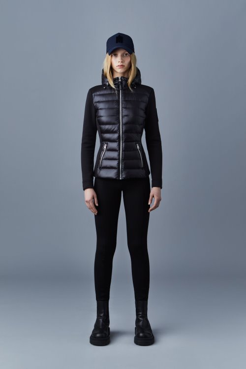 DELLA Black Mackage