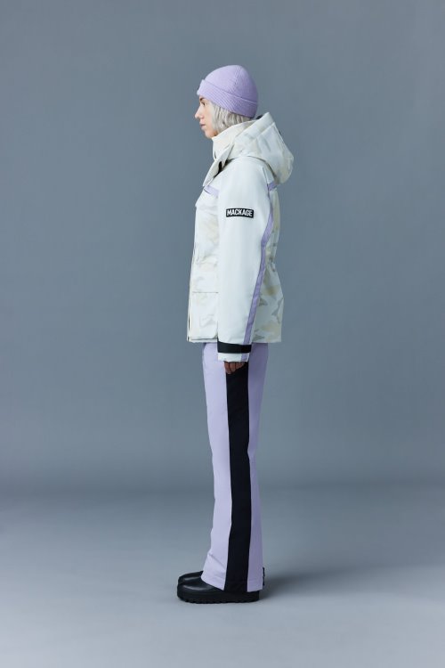 ICLYN-R Mackage Black
