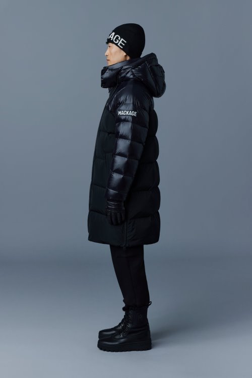 KAZUYA Black Mackage