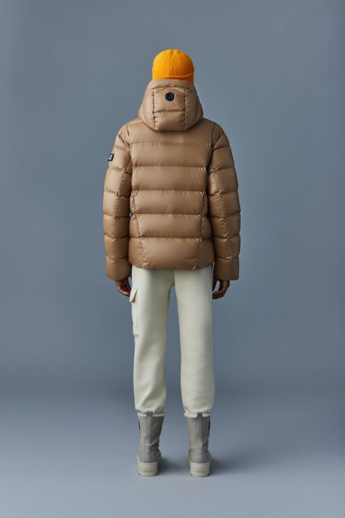 Black Mackage VICTOR
