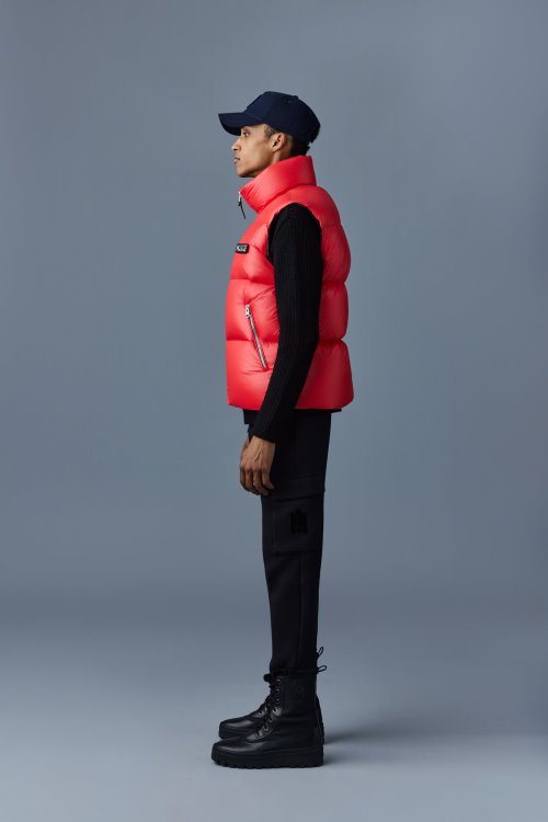 KANE Mackage Black