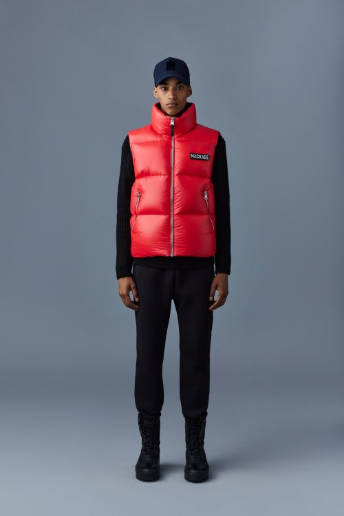 KANE Mackage Black