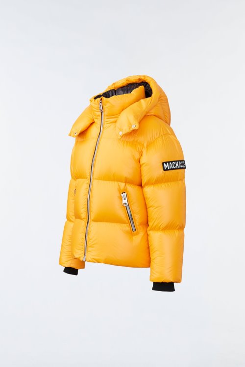 JESSE-T Black Mackage